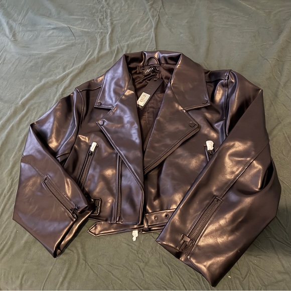 Lioness State Island Jacket Black - Picture 3 of 5